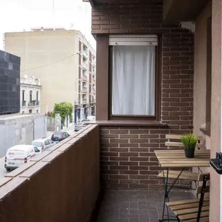 Rent this 5 bed apartment on Avinguda del Port in 119, 46023 Valencia