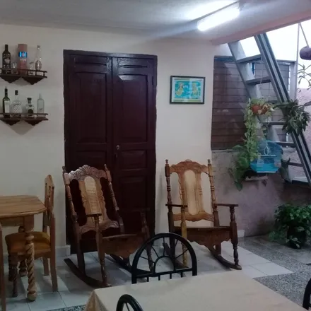 Image 3 - Mercado La Nueva Isla, Calle 35 (Gacel), Cienfuegos, 55400, Cuba - Apartment for rent