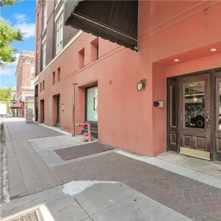 Image 3 - James Gunn, 115 West Broughton Street, Savannah, GA 31401, USA - Condo for sale