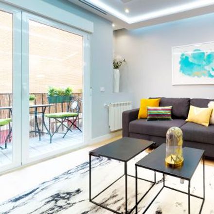 Rent this 3 bed apartment on Calle de San Vicente Ferrer in 90, 28015 Madrid