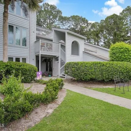 Buy this 3 bed house on Marsh Harbor Drive in Marsh Harbor, Beaufort County