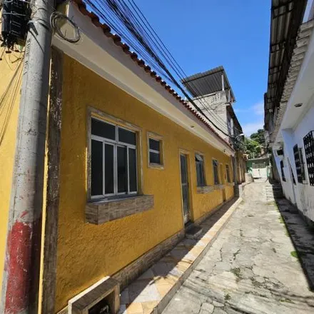 Buy this 2 bed house on Rua Jorge Vieira de Medeiros in Centenário, Duque de Caxias - RJ