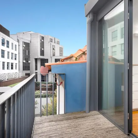 Rent this 2 bed apartment on Cursor Eletrónica in Rua da Alegria, 4000-211 Porto