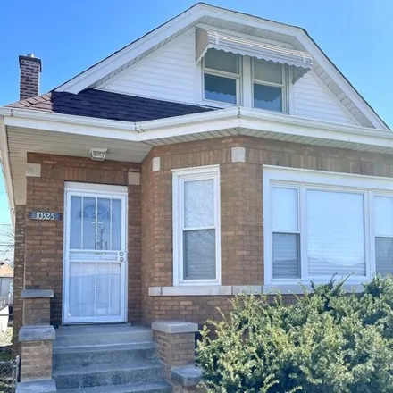 Buy this 3 bed house on 10325 South Emerald Avenue in Chicago, IL 60628
