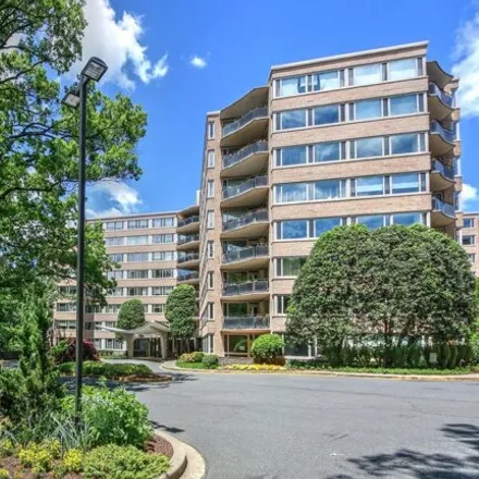 Buy this 1 bed condo on 4101 Cathedral Avenue Northwest in Washington, DC 20016