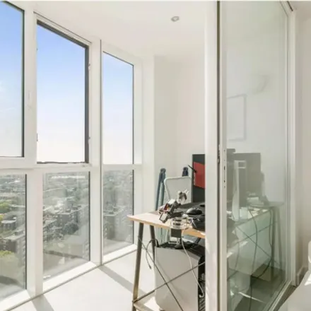 Buy this 1 bed apartment on Alexander Fashion in Wandsworth Road, London
