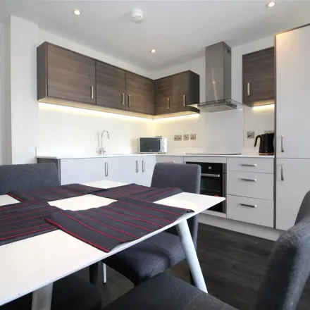 Rent this 2 bed apartment on Chatham Street in Leicester, LE1 6GD