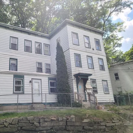 Buy this 6 bed duplex on 17 Franklin Street in Fitchburg, MA 01420