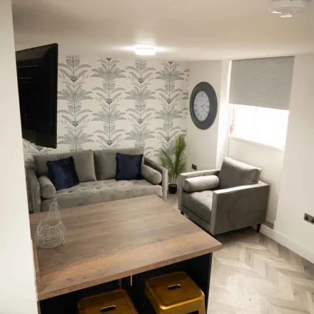 Rent this 1 bed apartment on University of Liverpool in Mulberry Place, Canning / Georgian Quarter