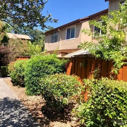 Image 4 - 1548 Center Road, Novato, CA 94947, USA - Townhouse for sale