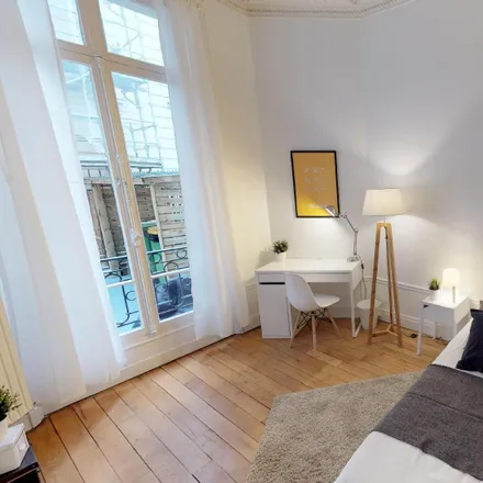 Image 4 - 6 Rue Milne-Edwards, 75017 Paris, France - Room for rent
