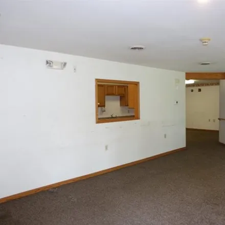 Image 7 - 588 White Oak Avenue, Village of Plover, WI 54467, USA - House for sale