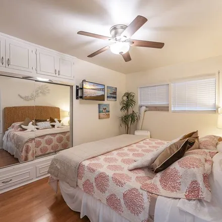 Rent this 3 bed apartment on Hermosa Beach in CA, 90254