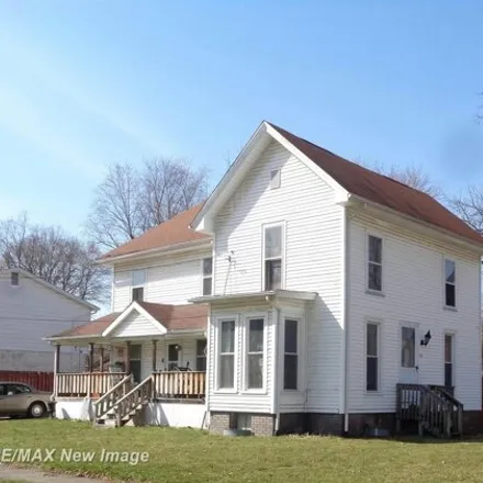 Buy this 3 bed house on 485 North Porter Street in Saginaw, MI 48602