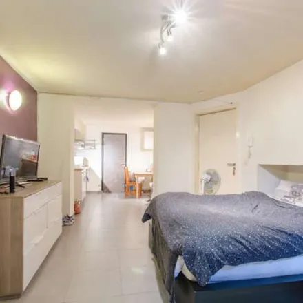 Rent this 1 bed apartment on Rue du Trône - Troonstraat 216 in 1050 Ixelles - Elsene, Belgium