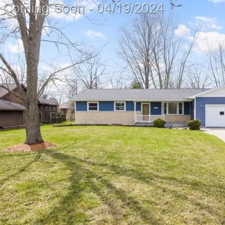 Buy this 3 bed house on 172 Michigan Avenue in Marysville, MI 48040