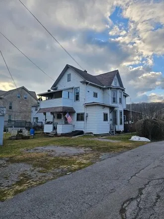 Image 3 - West Lanners Street, Tyrone, PA 16686, USA - House for sale