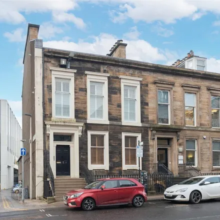 Rent this 2 bed apartment on Glasgow Scout Shop in Elmbank Street, Glasgow