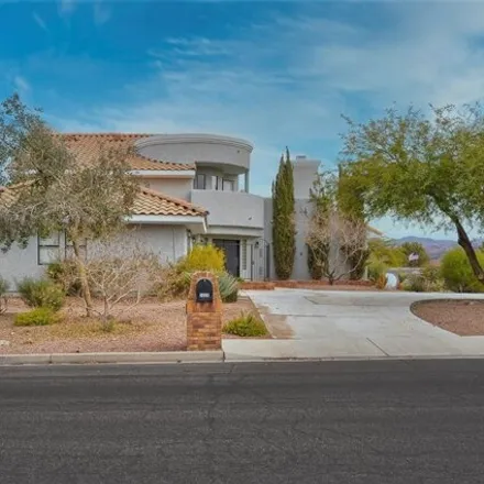 Buy this 6 bed house on 1213 San Miguel Avenue in Henderson, NV 89002