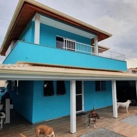 Buy this 5 bed house on Servidão João Magalhães in Ingleses do Rio Vermelho, Florianópolis - SC