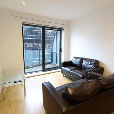 Image 5 - One Brewery Wharf, Bowman Lane, Leeds, LS10 1JR, United Kingdom - Apartment for rent