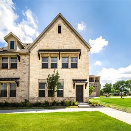 Rent this 4 bed townhouse on Wynview Drive in Plano, TX 75082