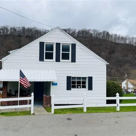 Image 3 - 2nd Street, Pitt Gas, Jefferson Township, PA 15322, USA - House for sale