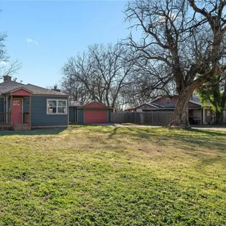 Buy this 3 bed house on 2056 West Bond Street in Denison, TX 75020