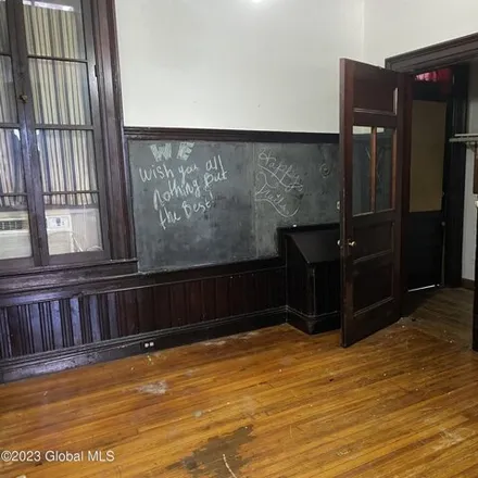 Image 8 - St. Lawrence Apartments, Jefferson Street, Troy, NY 12180, USA - House for sale