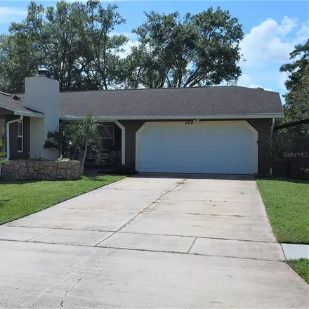 Buy this 3 bed house on 904 Oak Forest Drive in Winter Springs, FL 32708