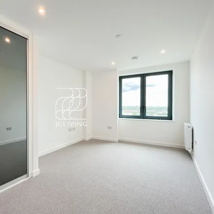 Image 5 - Gillender Play Area, Navigation Road, London, E3 3TJ, United Kingdom - Apartment for rent