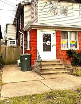 Image 3 - 138 Thompson Street, City of North Tonawanda, NY 14120, USA - House for sale