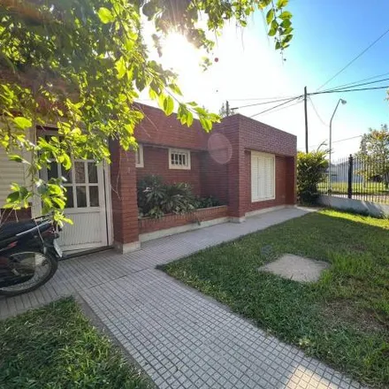 Buy this 3 bed house on Hernandarias in Villa Luján, 3016 Municipio de Santo Tomé