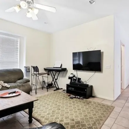 Image 6 - 712 Franklin Boulevard, Austin, TX 78751, USA - Apartment for rent