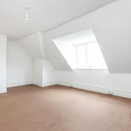 Image 5 - St Matthew's Gardens, Sedlescombe Road South, St Leonards, TN38 0TY, United Kingdom - Apartment for sale