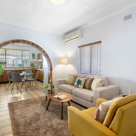 Image 4 - Heath Street, Rodd Point NSW 2046, Australia - Apartment for rent