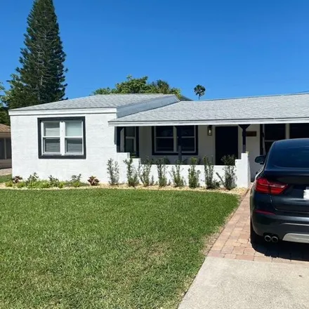 Buy this 3 bed house on 16237 3rd Street East in Redington Beach, Pinellas County