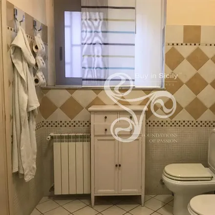 Image 5 - Via Tomadio, 95024 Acireale CT, Italy - House for sale