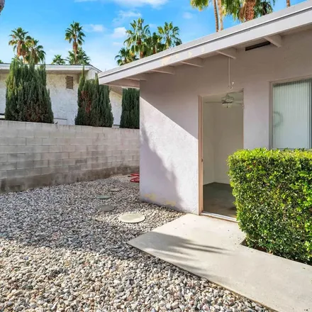 Image 7 - 1122 South Paseo de Marcia, Palm Springs, CA 92264, USA - Apartment for rent