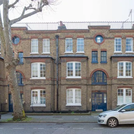 Rent this studio apartment on 105-115 Haberdasher Street in London, N1 6BZ