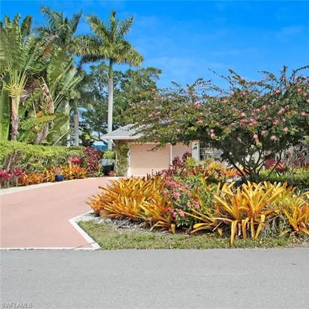 Image 5 - 3rd Street, Citrus Park, Bonita Springs, FL 34135, USA - House for sale