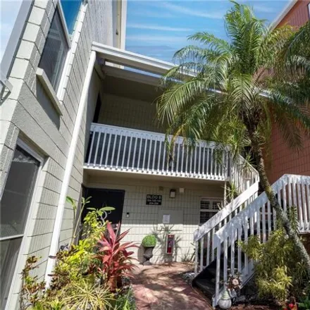 Buy this 2 bed condo on 2424 W Tampa Bay Blvd Apt B204 in Tampa, Florida