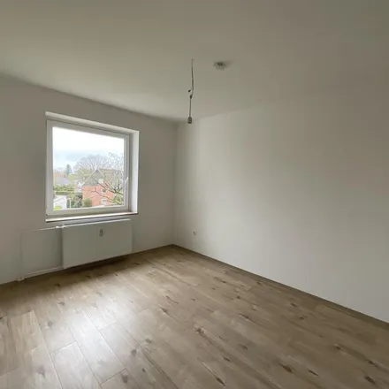 Image 9 - Von-Bodelschwingh-Straße 18, 26603 Aurich, Germany - Apartment for rent