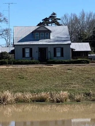 Buy this 4 bed house on 322 South Lincoln Street in Tallulah, LA 71282