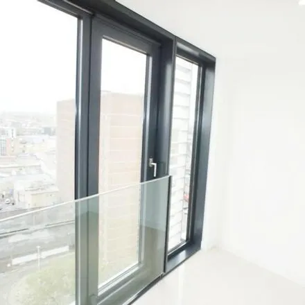 Image 6 - Unex Tower, 7 Station Street, London, E15 1DA, United Kingdom - Room for rent