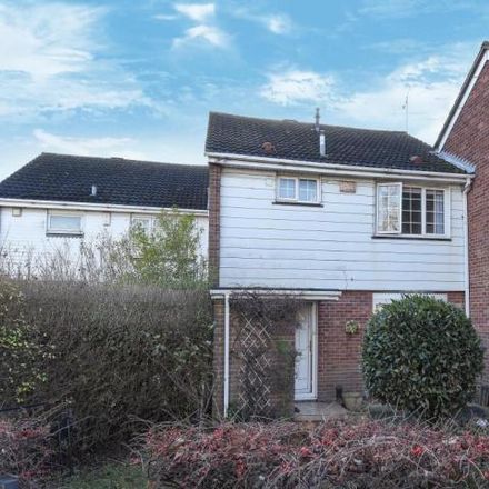 Rent this 3 bed house on Cuddesdon Way in Oxford, OX4 6SS