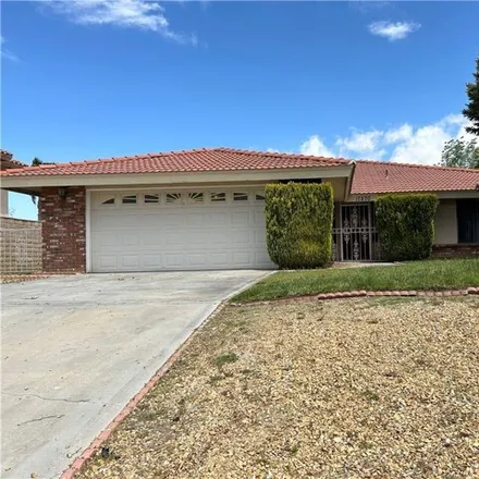 Rent this 3 bed house on 17870 Sage Hen Road in San Bernardino County, CA 92395