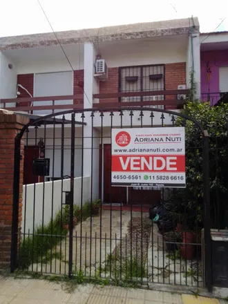 Buy this studio house on Igualdad 729 in Partido de Morón, Haedo