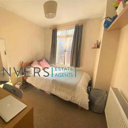 Image 3 - Paton Street, Leicester, LE3 0BT, United Kingdom - Townhouse for rent