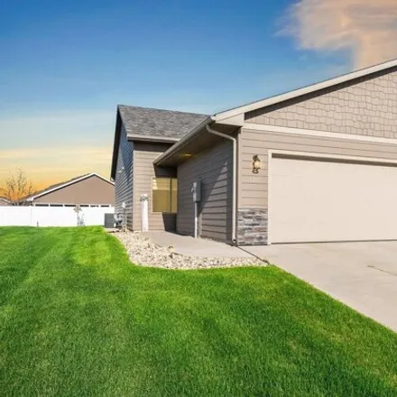 Buy this 2 bed house on 6277 South Vineyard Avenue in Sioux Falls, SD 57108